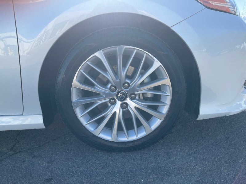 2018 Toyota CAMRY XLE