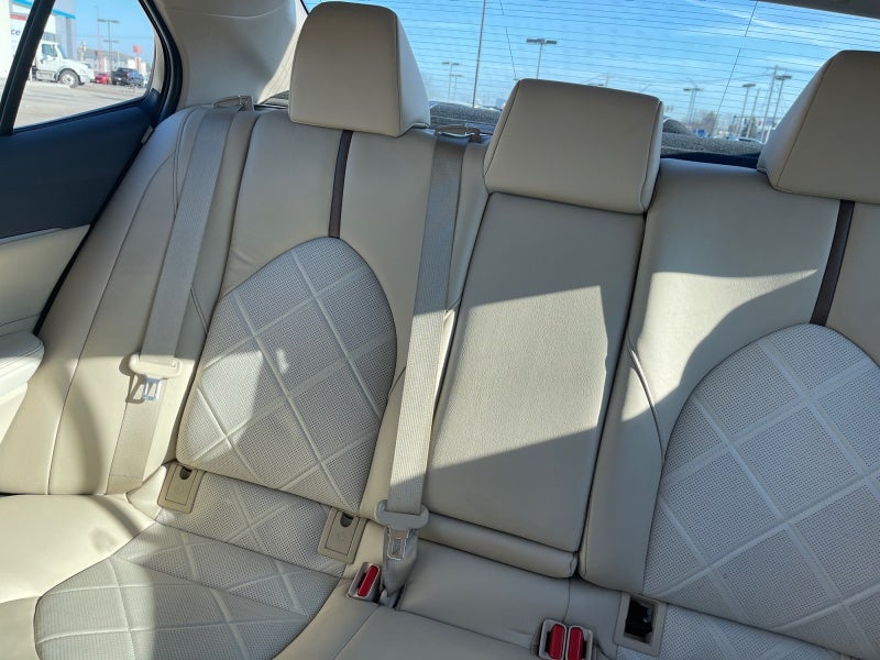 2018 Toyota CAMRY XLE