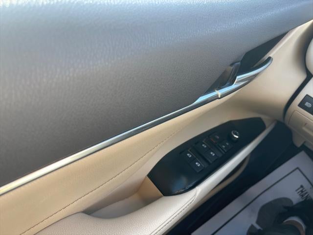 2018 Toyota CAMRY XLE