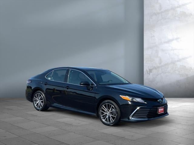 2023 Toyota CAMRY Hybrid XLE