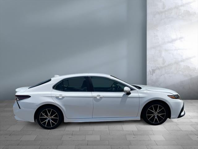 2024 Toyota Camry Hybrid Hybrid SE