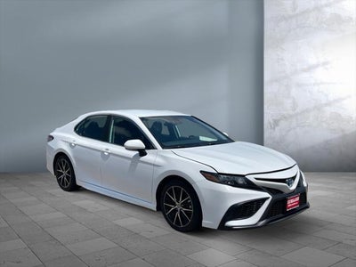 2024 Toyota Camry Hybrid Hybrid SE
