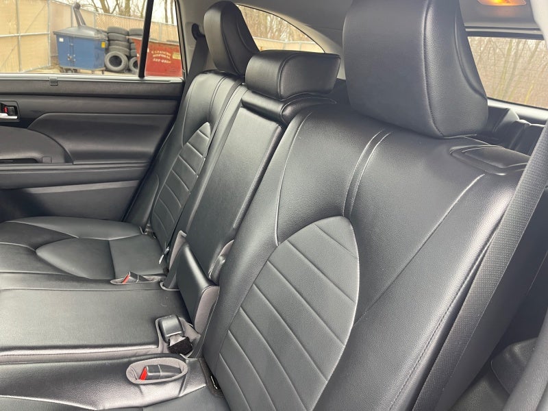 2022 Toyota HIGHLANDER HYBRD Hybrid XLE