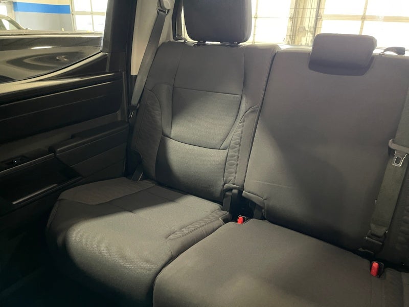 2024 Toyota TUNDRA 4X4 SR5