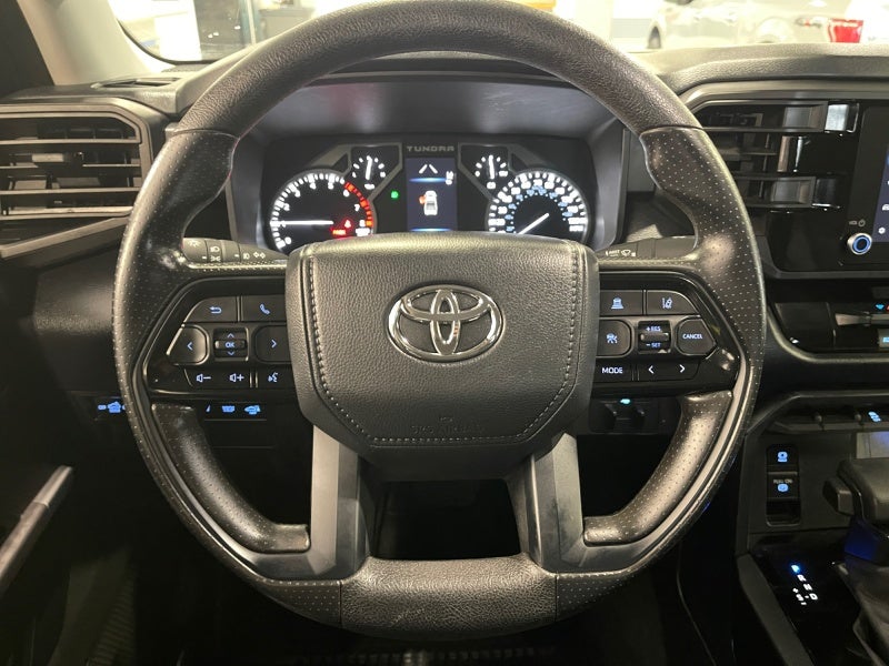 2024 Toyota TUNDRA 4X4 SR5