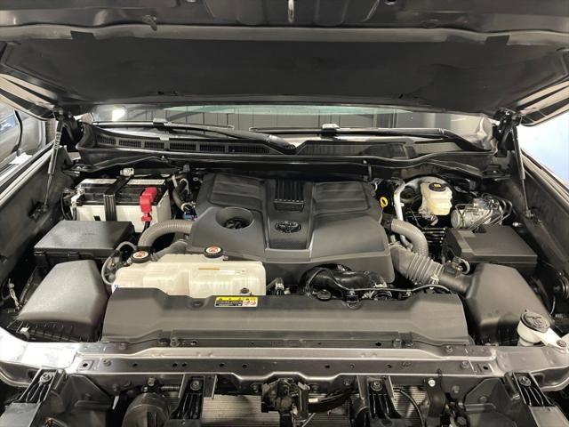 2024 Toyota TUNDRA 4X4 SR5