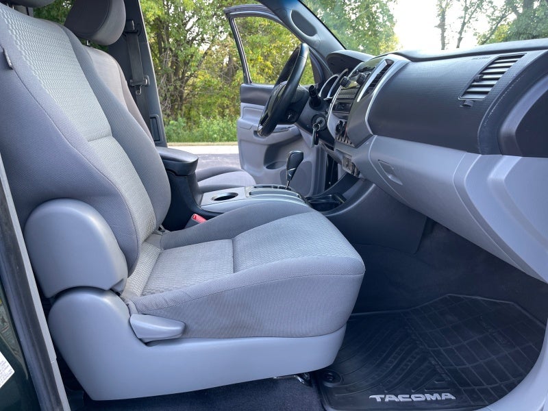 2012 Toyota TACOMA 4X4 4WD Access Cab Standard Bed I4 Automatic (Natl)