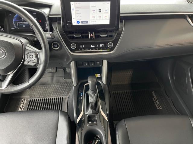 2023 Toyota Corolla Cross XLE