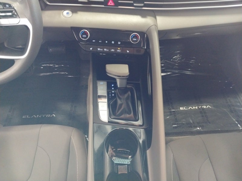 2023 Hyundai Elantra Blue