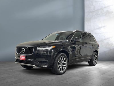 2019 Volvo XC90 Momentum