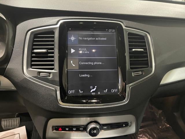 2019 Volvo XC90 Momentum
