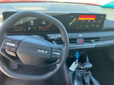 2026 Kia K4 LX