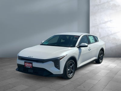 2026 Kia K4 LX