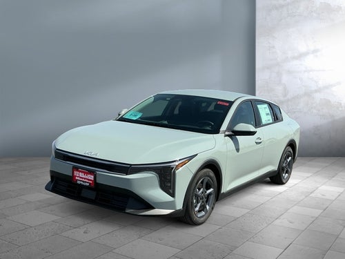 2026 Kia K4 LX