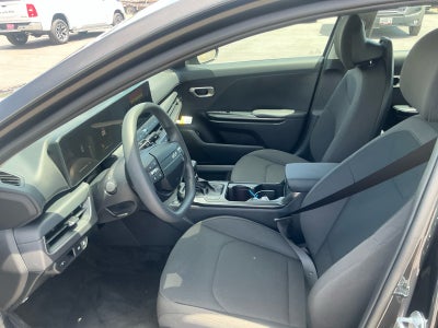2026 Kia K4 LX