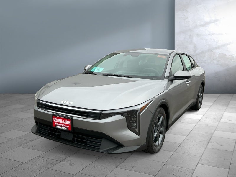 2025 Kia K4 LX