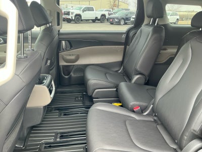 2026 Kia Carnival LX