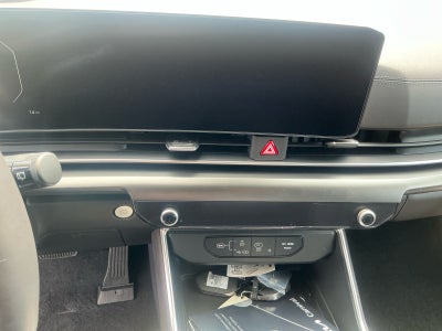 2027 Kia Carnival SX