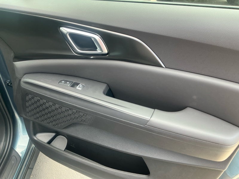 2027 Kia Carnival SX