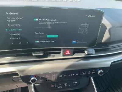 2026 Kia Carnival Hybrid SX