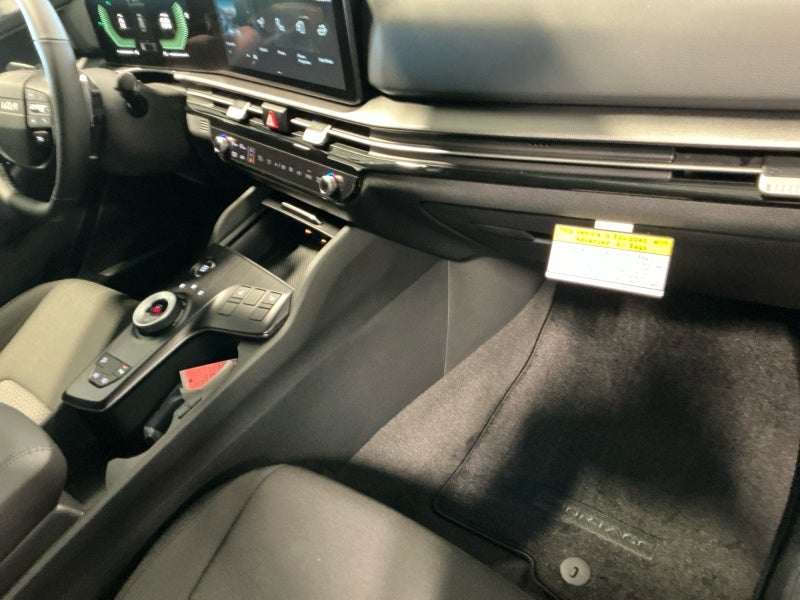 2026 Kia Sportage Hybrid S