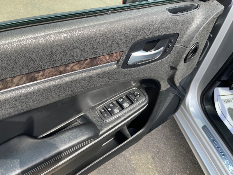 2022 Chrysler 300 Touring L