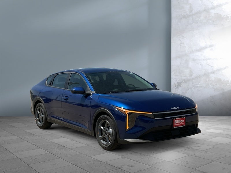 2026 Kia K4 Base