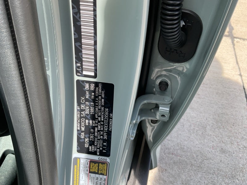 2026 Kia K4 LXS