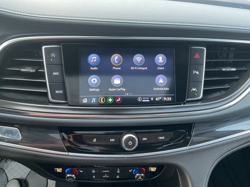 2022 Buick Enclave Essence