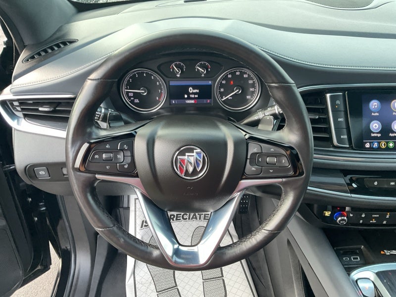 2022 Buick Enclave Essence
