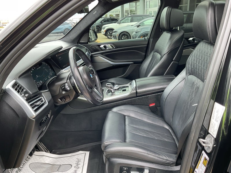 2023 BMW X5 M50i