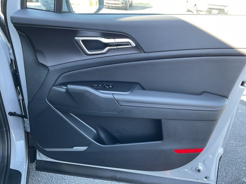 2027 Kia Sportage EX