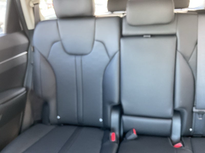 2026 Kia Sorento Base