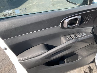 2026 Kia Sorento Base