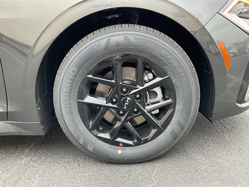2026 Kia K5 LXS