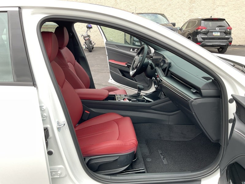 2026 Kia K5 Base