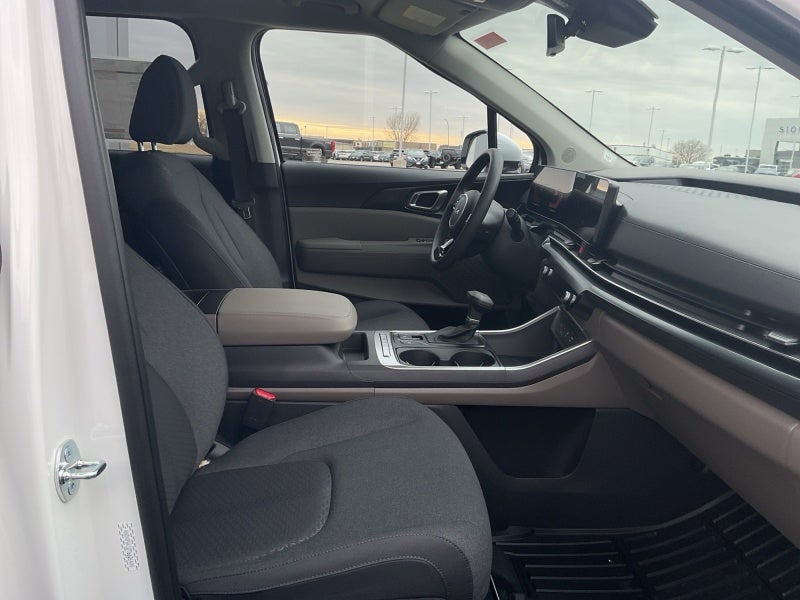 2026 Kia Carnival LX