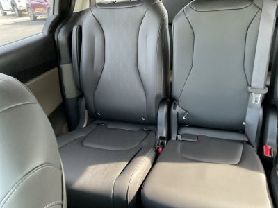 2026 Kia Carnival Hybrid LXS