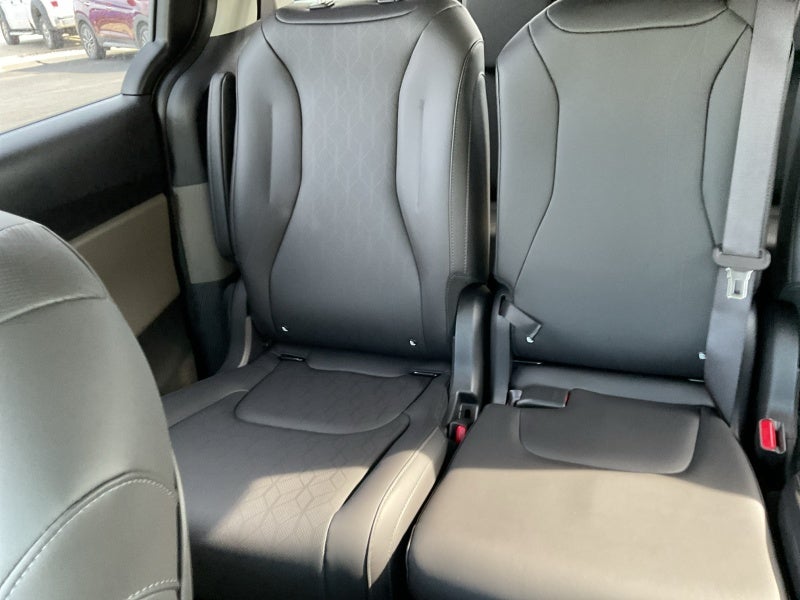 2026 Kia Carnival Hybrid LXS