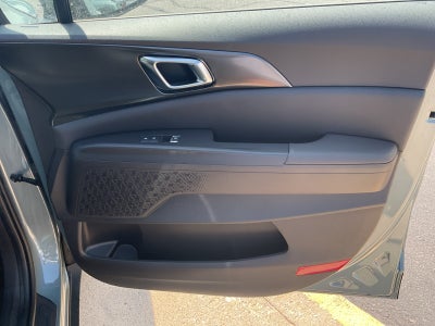 2027 Kia Carnival SX