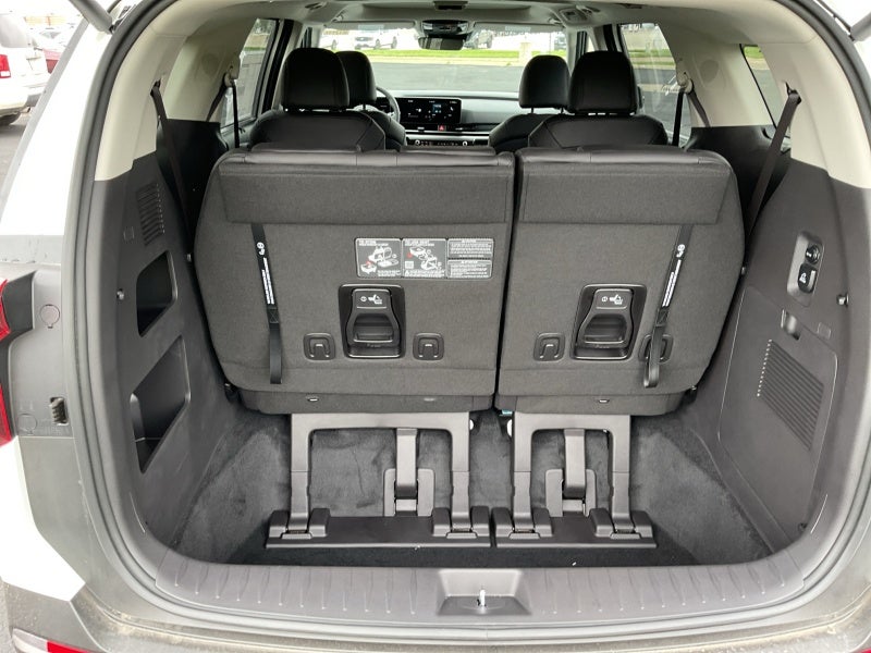 2026 Kia Carnival SX