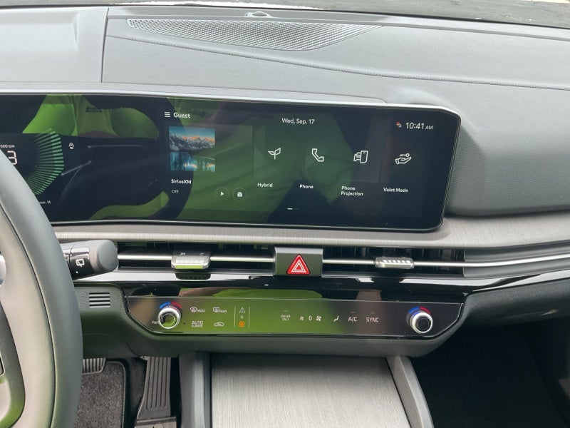 2026 Kia Sportage Hybrid X-Line