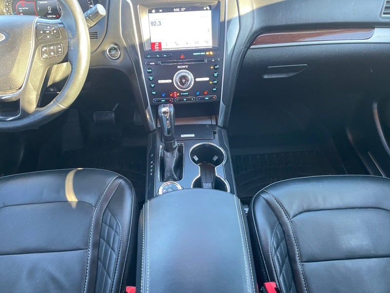 2018 Ford Explorer Platinum