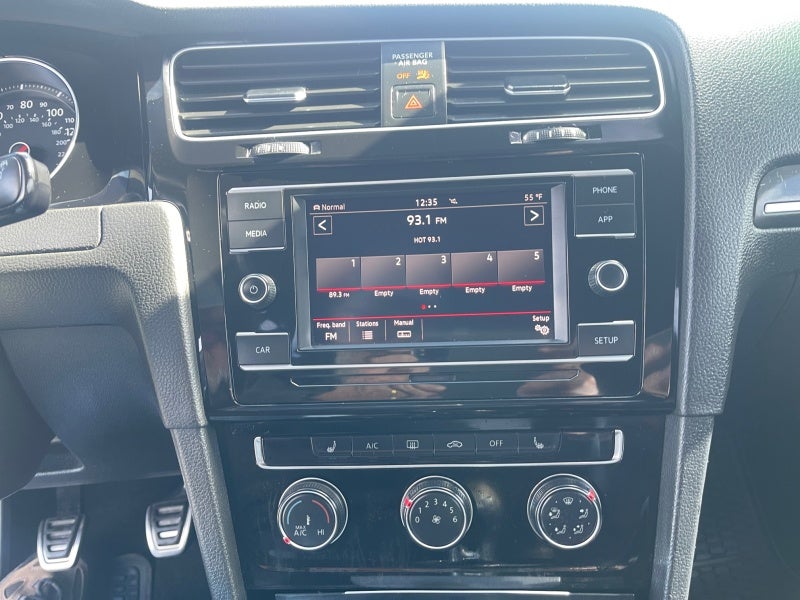 2019 Volkswagen Golf GTI S