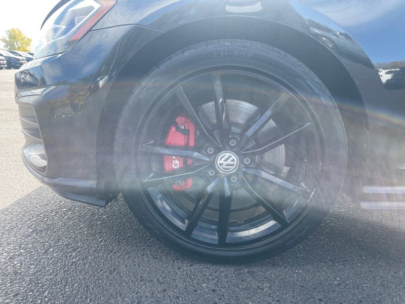 2019 Volkswagen Golf GTI S