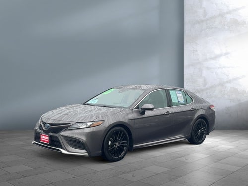 2022 Toyota Camry Hybrid XSE