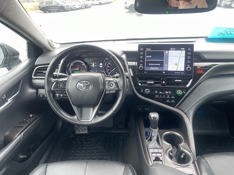 2022 Toyota Camry Hybrid XSE