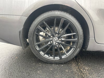 2022 Toyota Camry Hybrid XSE