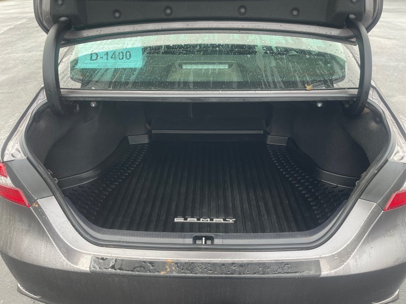 2022 Toyota Camry Hybrid XSE