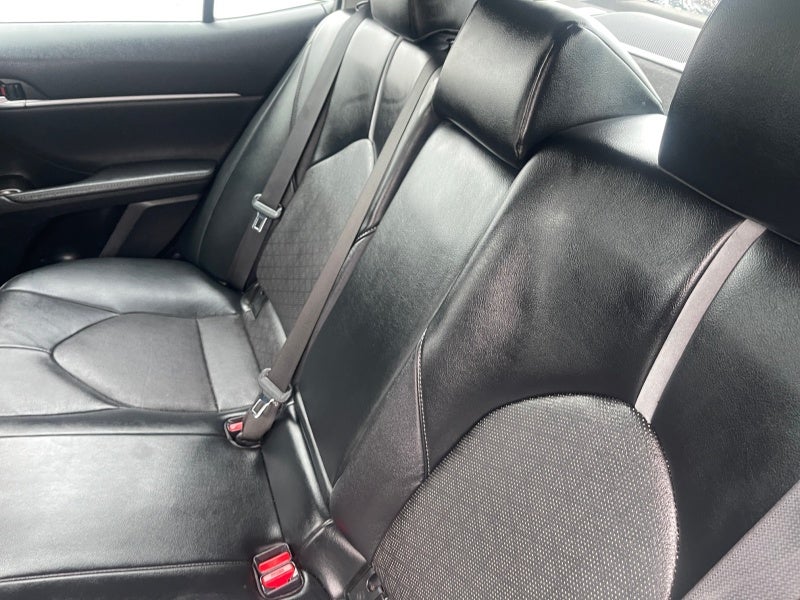 2022 Toyota Camry Hybrid XSE